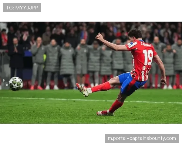 西甲前锋资源分配不均，阿尔瓦雷斯进球荒暴露体系问题