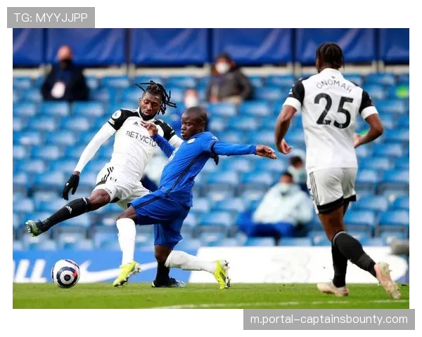 英超转播技术升级：多机位追踪球员跑动，助力战术分析深度化